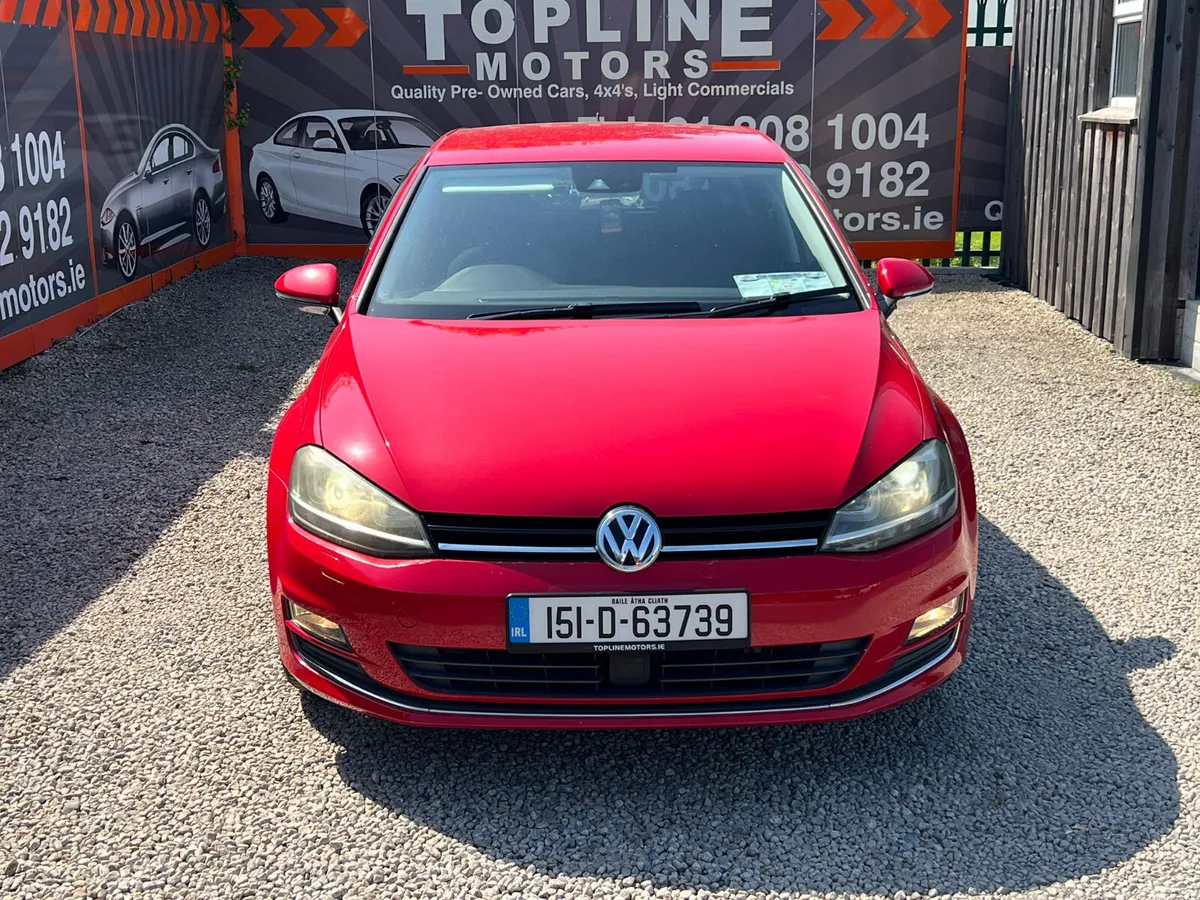 Volkswagen Golf Hatchback, Petrol, 2016, Red