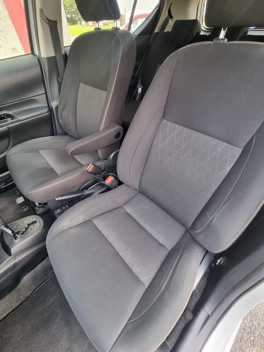 Toyota Aqua Hatchback, Petrol Hybrid, 2020, Silver