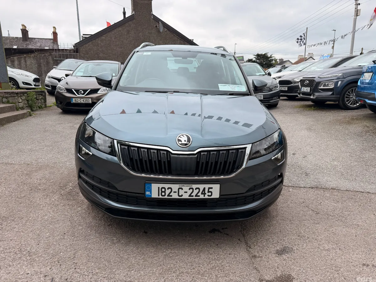 Skoda Karoq Estate/Jeep, Petrol, 2018, Grey