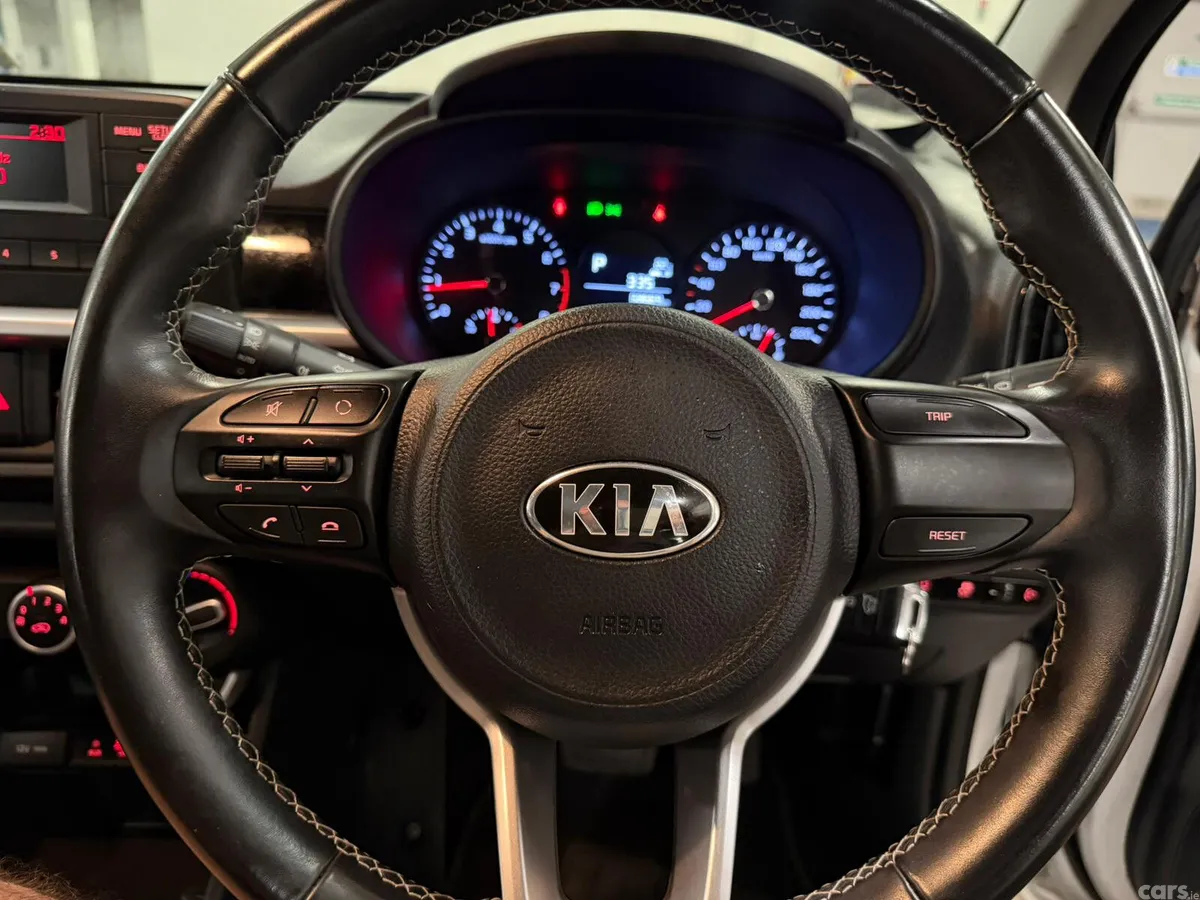Kia Picanto Hatchback, Petrol, 2019, Grey