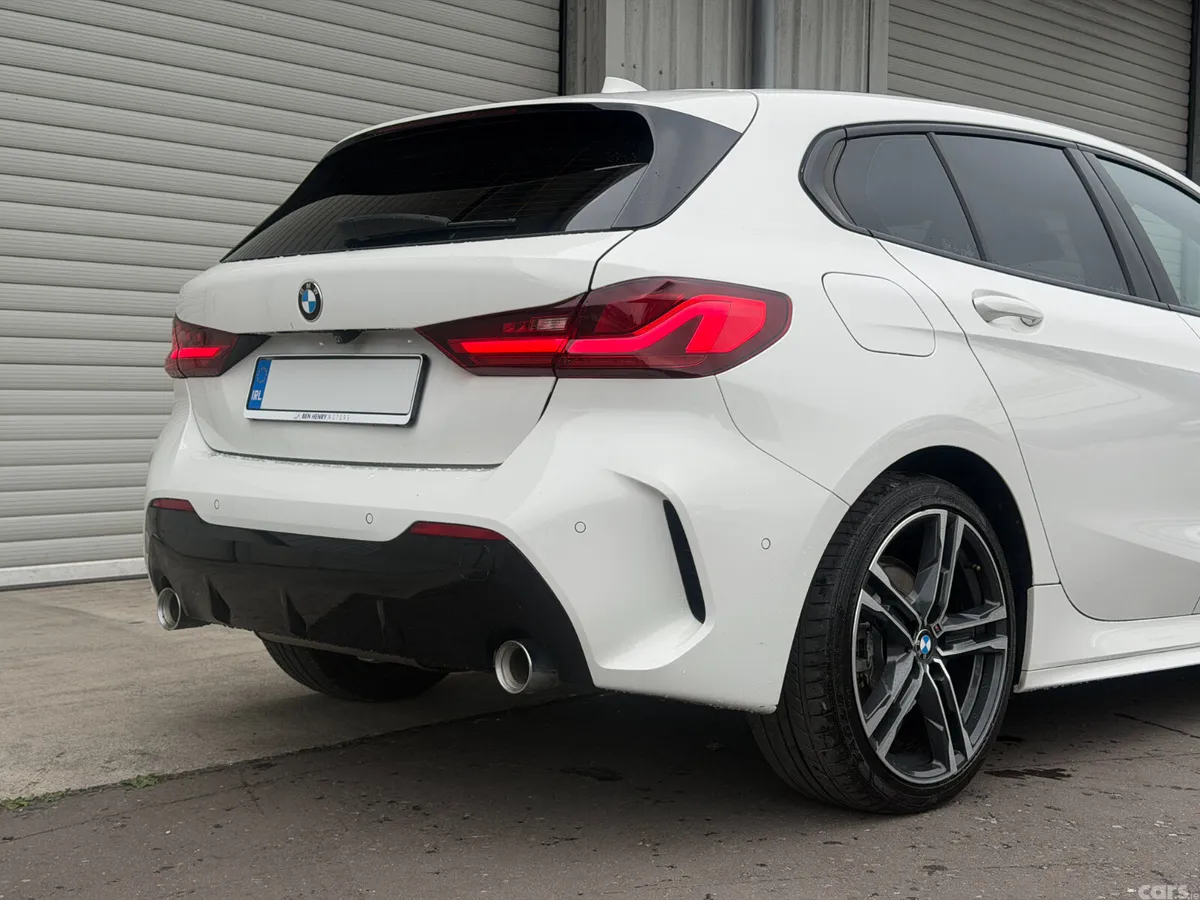 BMW 1-Series Hatchback, Diesel, 2021, White