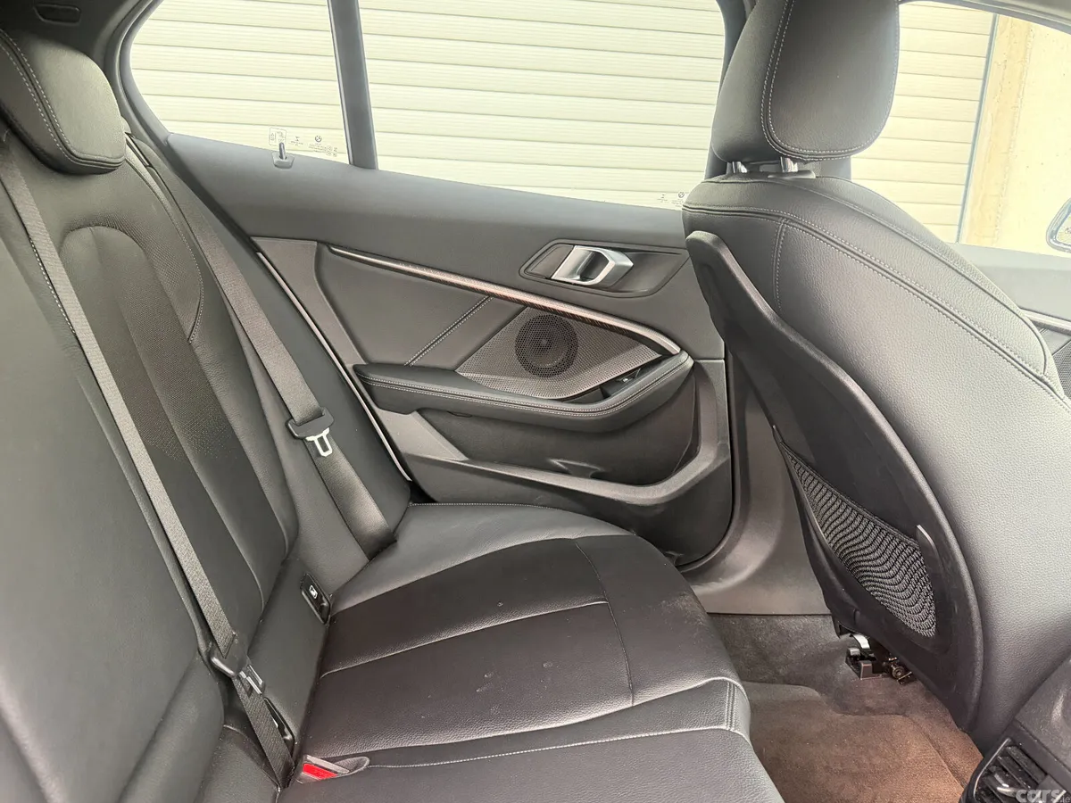BMW 1-Series Hatchback, Diesel, 2021, White