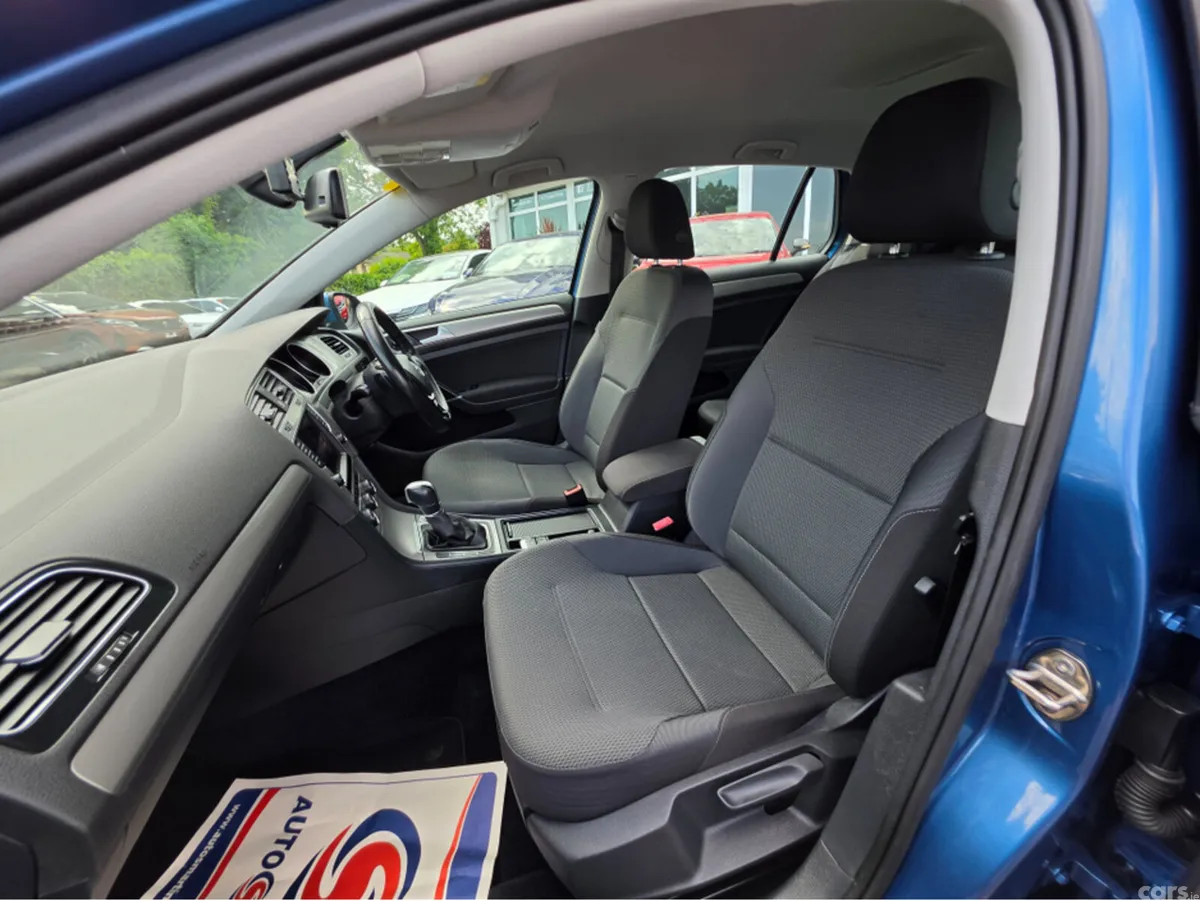 Volkswagen Golf Hatchback, Petrol, 2015, Blue
