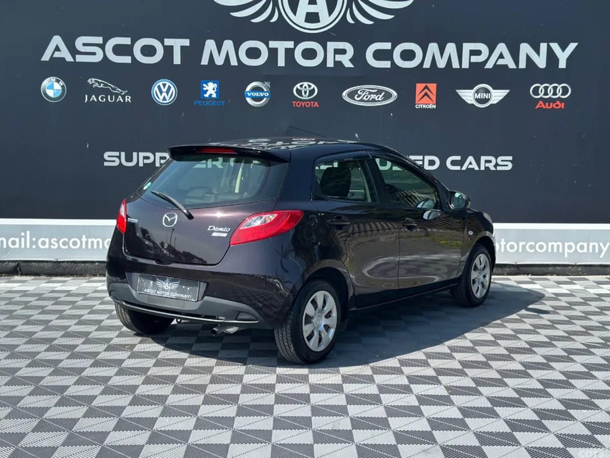Mazda Demio Hatchback, Petrol, 2013, Purple