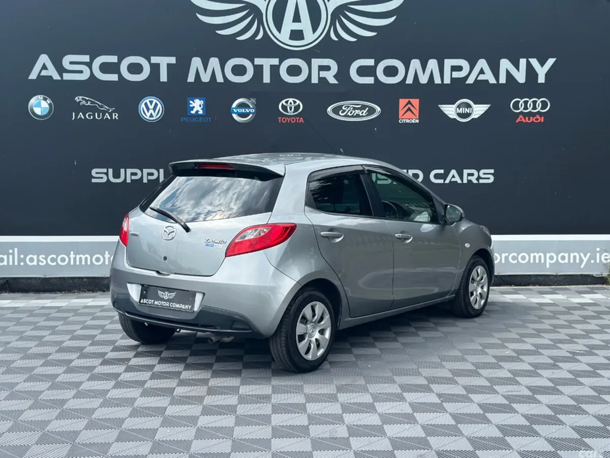 Mazda Demio Hatchback, Petrol, 2013, Grey
