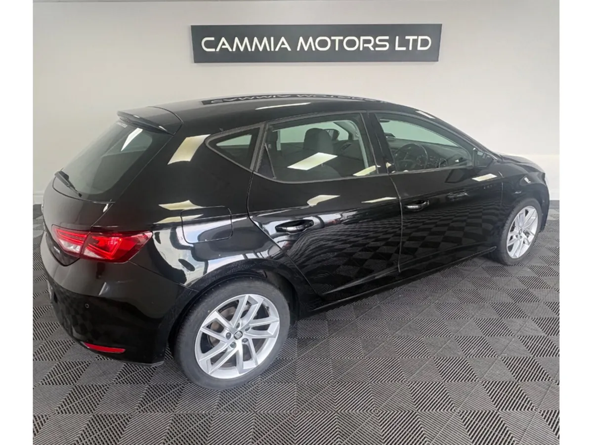 SEAT Leon Hatchback, Petrol, 2017, Black