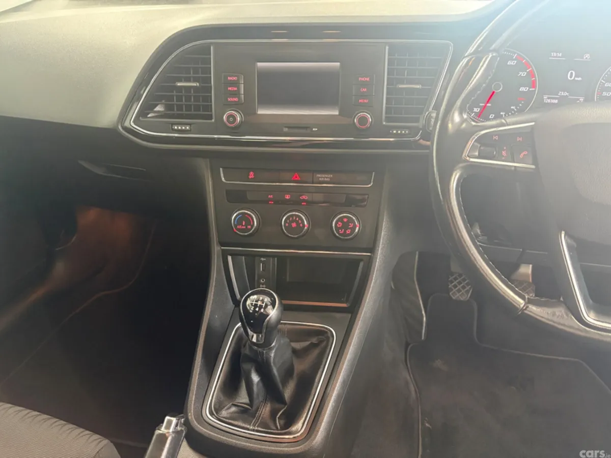 SEAT Leon Hatchback, Petrol, 2017, Black