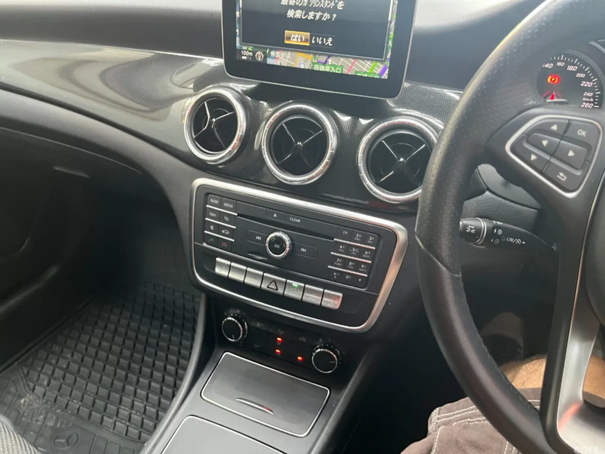 Mercedes-Benz CLA Hatchback, Petrol, 2017, Silver
