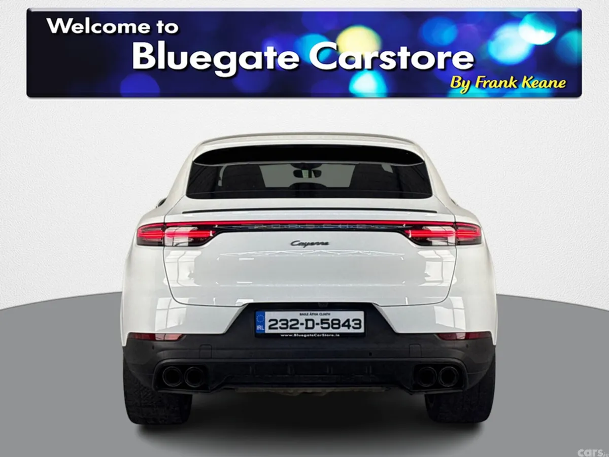 Porsche Cayenne MPV, Petrol Plug-in Hybrid, 2023, White