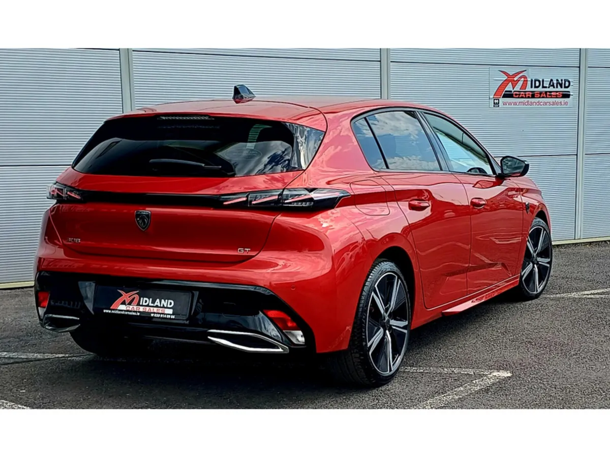 Peugeot 308 Hatchback, Diesel, 2023, Red