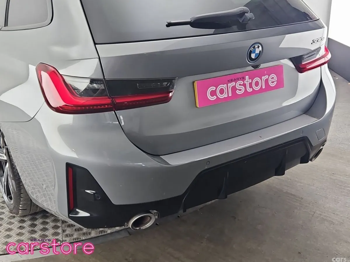 BMW 3-Series Estate, Petrol Plug-in Hybrid, 2024, Grey