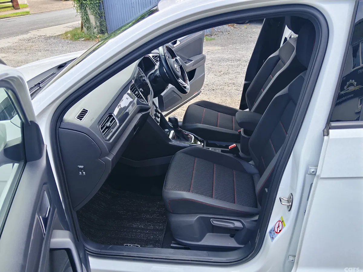 Volkswagen T-Roc SUV, Diesel, 2021, White