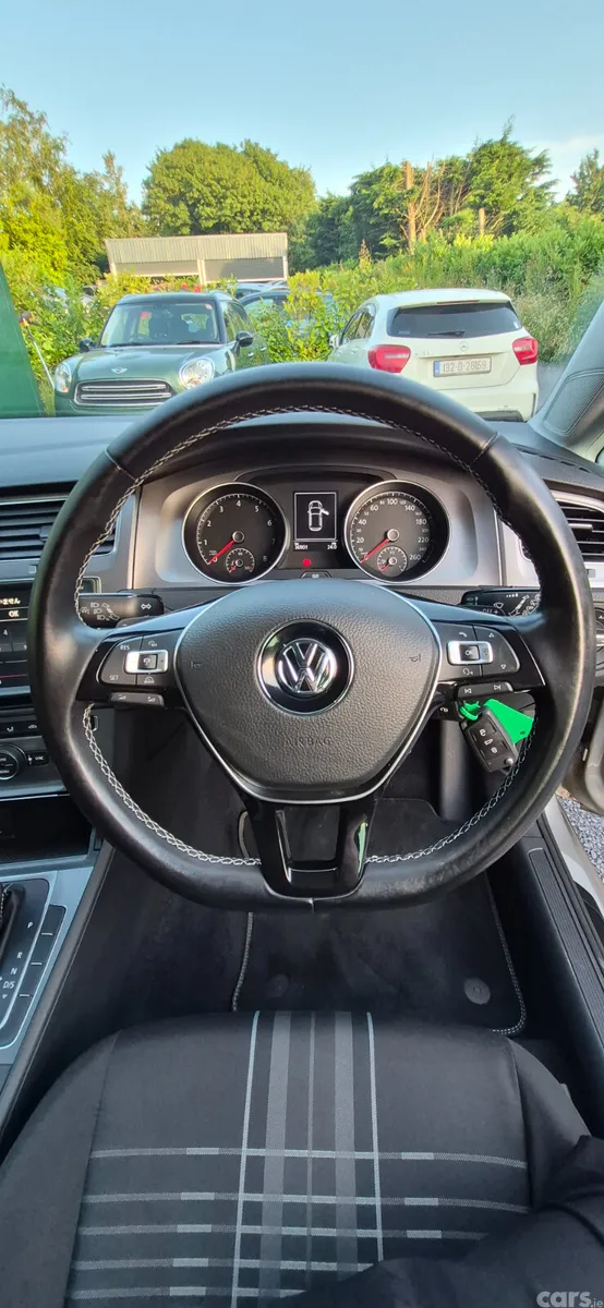 Volkswagen Golf Hatchback, Petrol, 2015, Silver