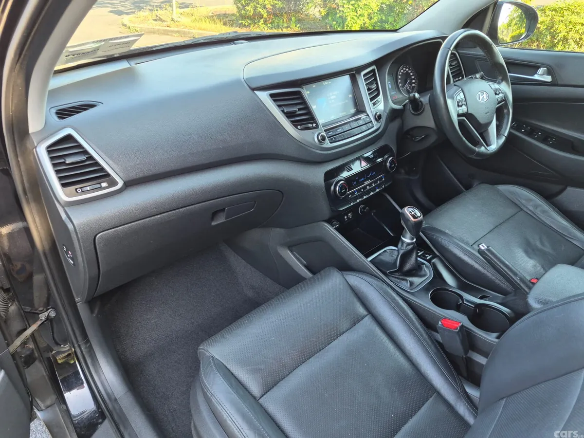 Hyundai Tucson SUV, Diesel, 2016, Black