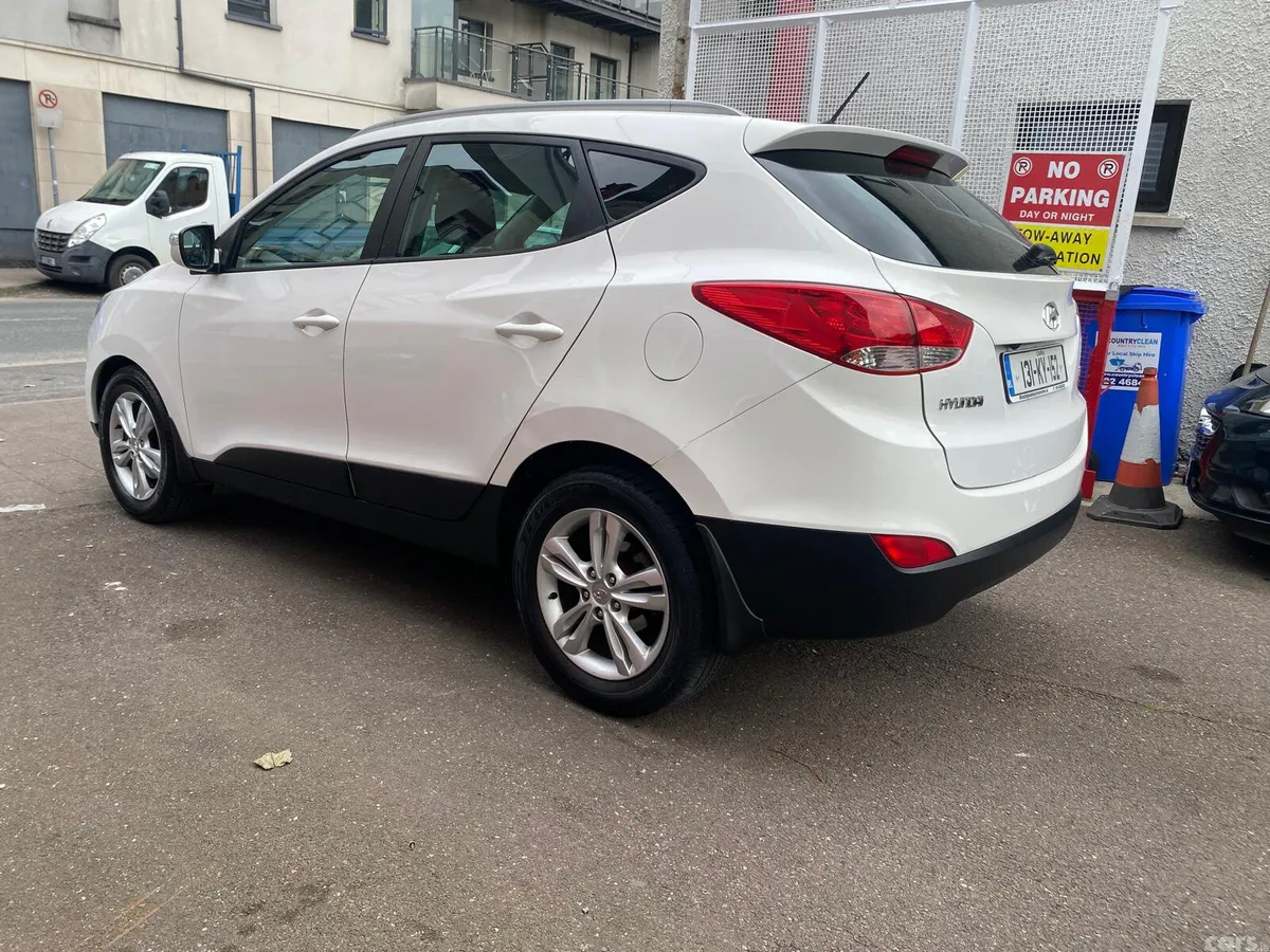 Hyundai ix35 SUV, Diesel, 2013, White