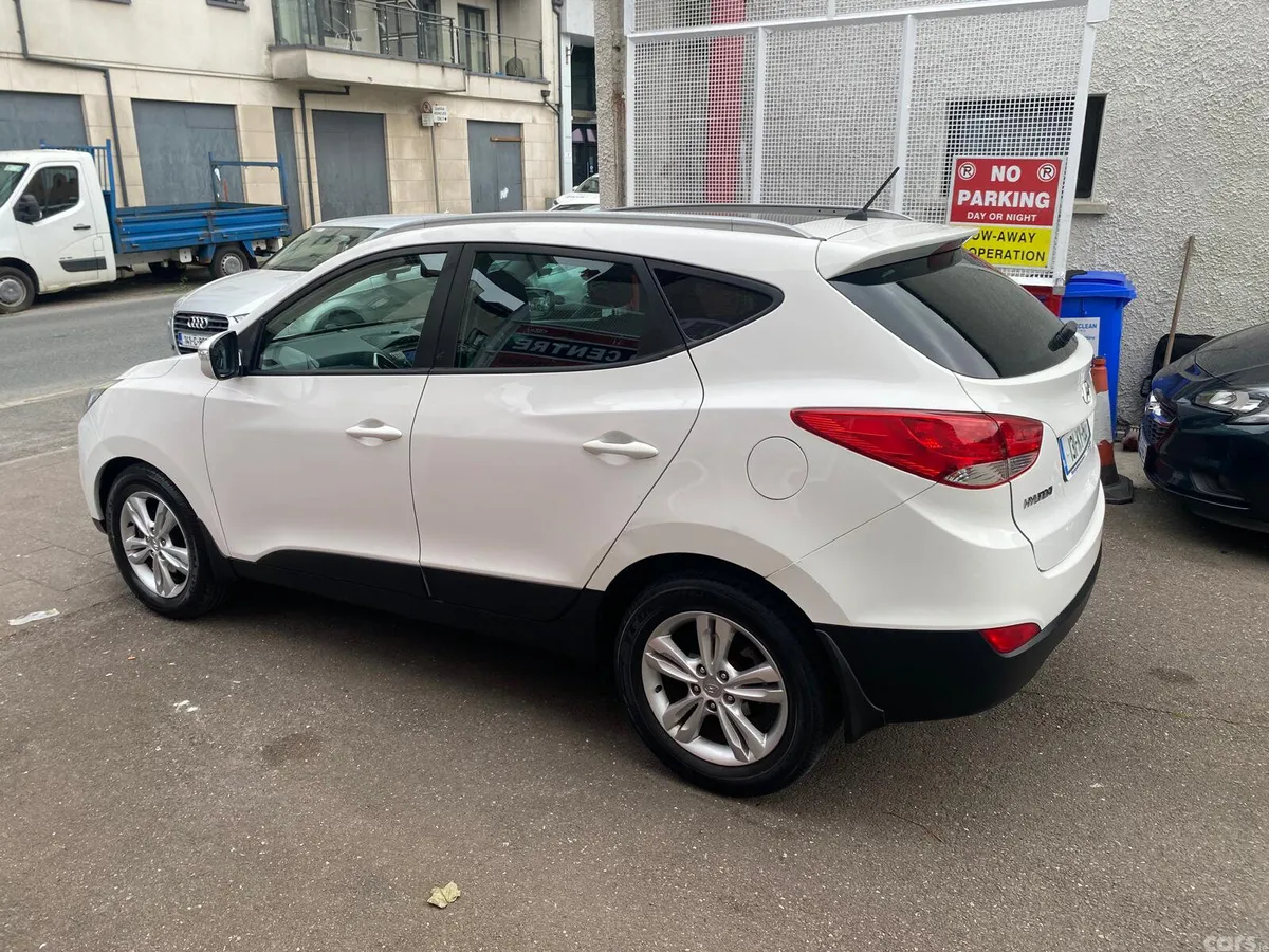 Hyundai ix35 SUV, Diesel, 2013, White
