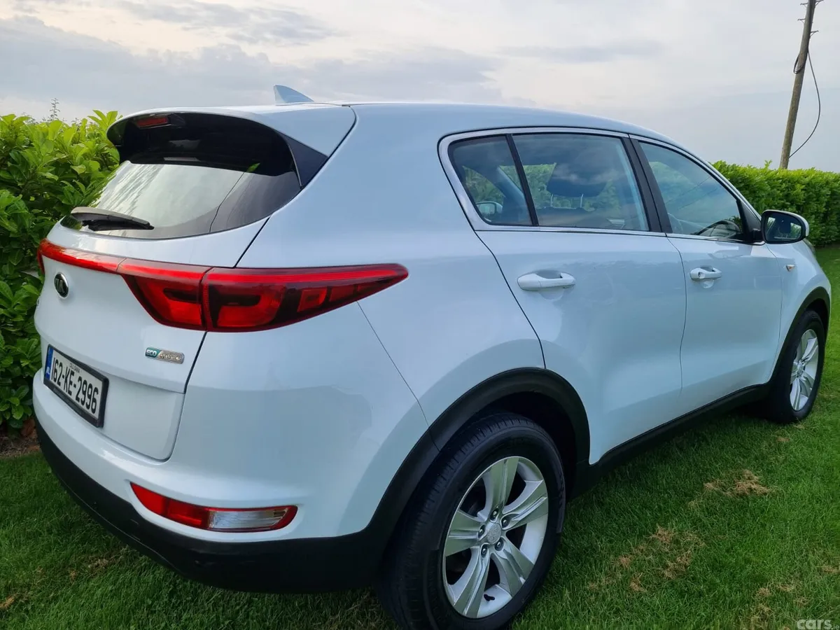 Kia Sportage SUV, Diesel, 2016, White