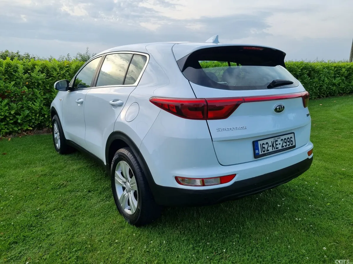 Kia Sportage SUV, Diesel, 2016, White