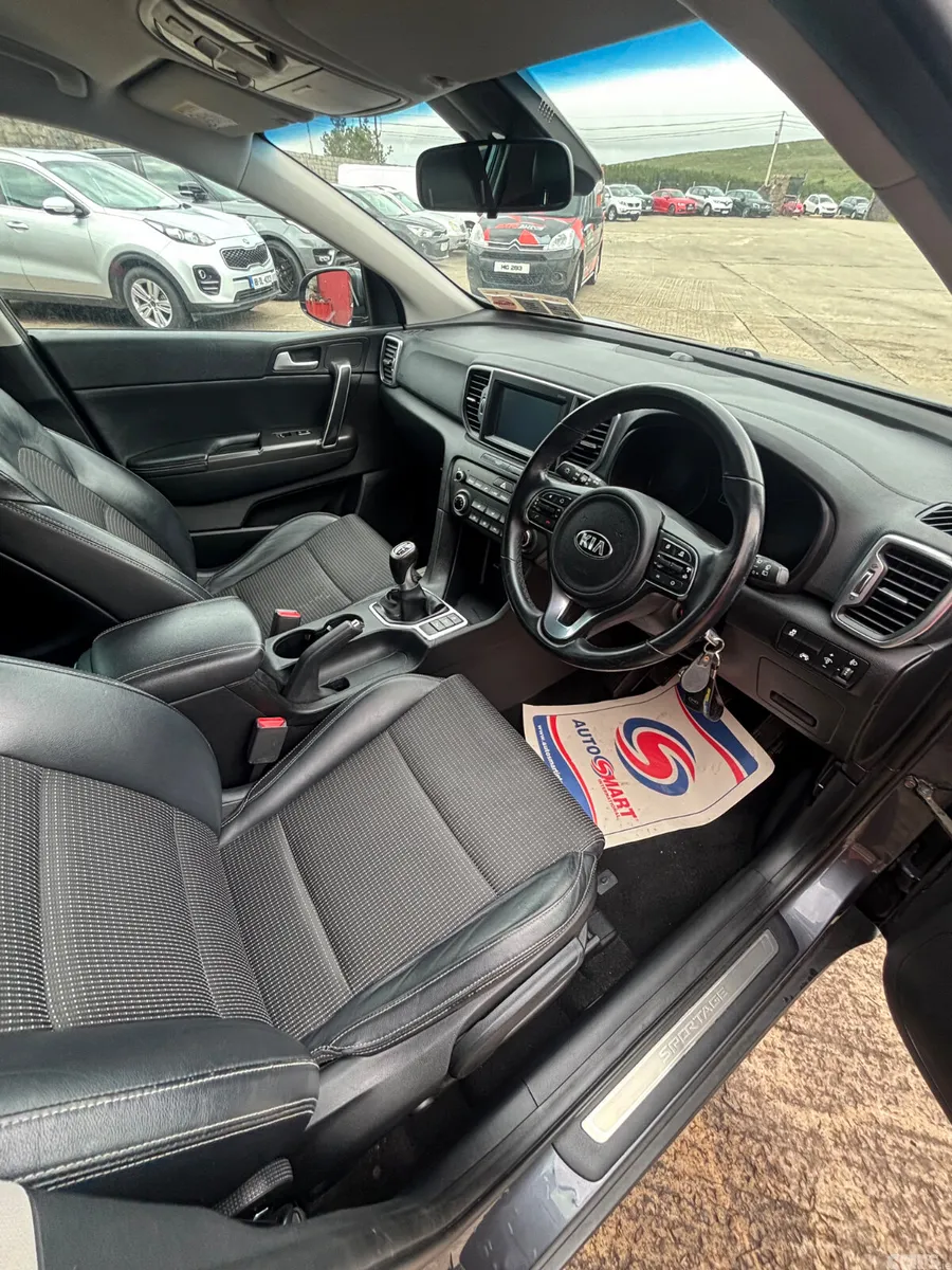 Kia Sportage SUV, Diesel, 2016, Silver