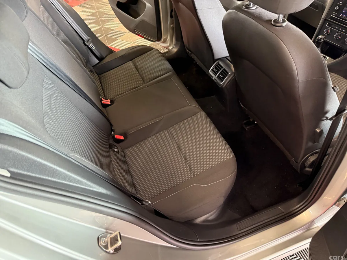 Volkswagen Golf Estate, Diesel, 2018, Grey