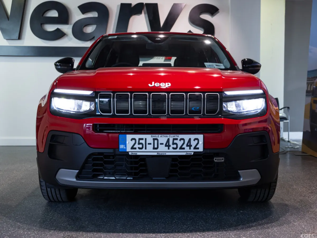 Jeep Avenger MPV, Electric, 2025, Red