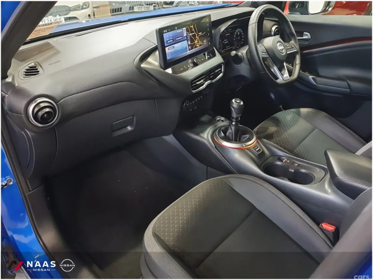 Nissan Juke MPV, Petrol, 2025, Blue