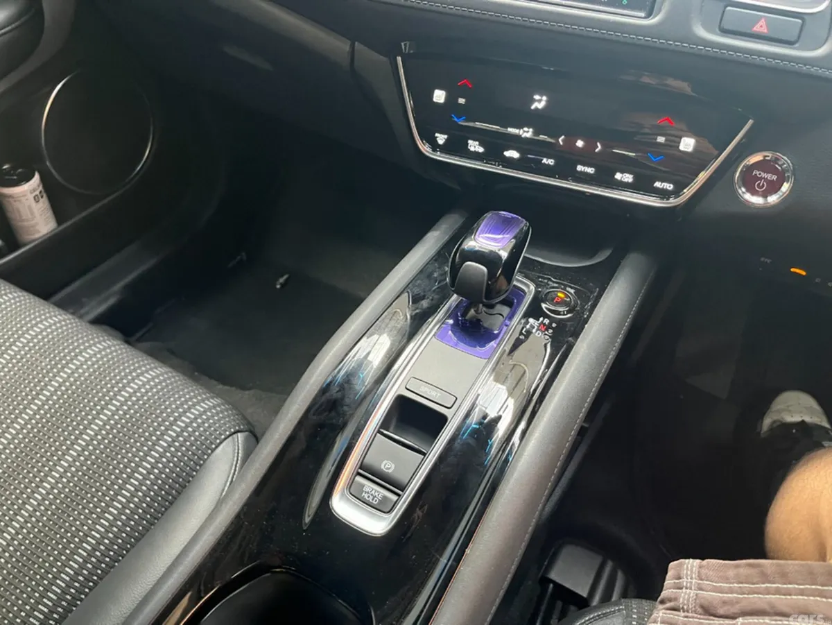 Honda Vezel SUV, Petrol Hybrid, 2018, Black