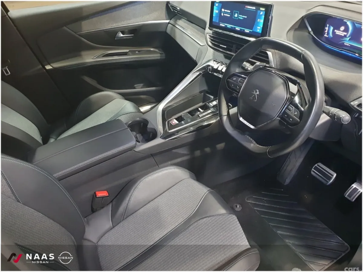 Peugeot 3008 MPV, Petrol Plug-in Hybrid, 2024, Black