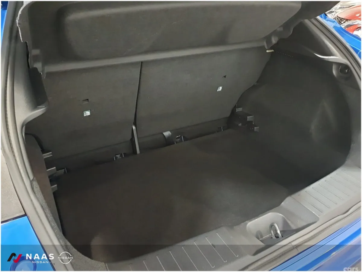 Nissan Juke MPV, Petrol, 2025, Blue
