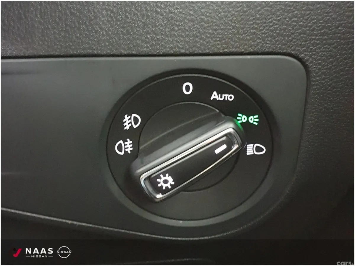 Volkswagen Tiguan SUV, Petrol, 2018, Red