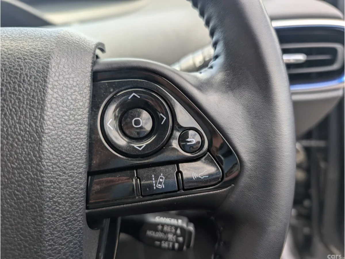 Toyota Prius Saloon, Petrol Hybrid, 2021, Grey