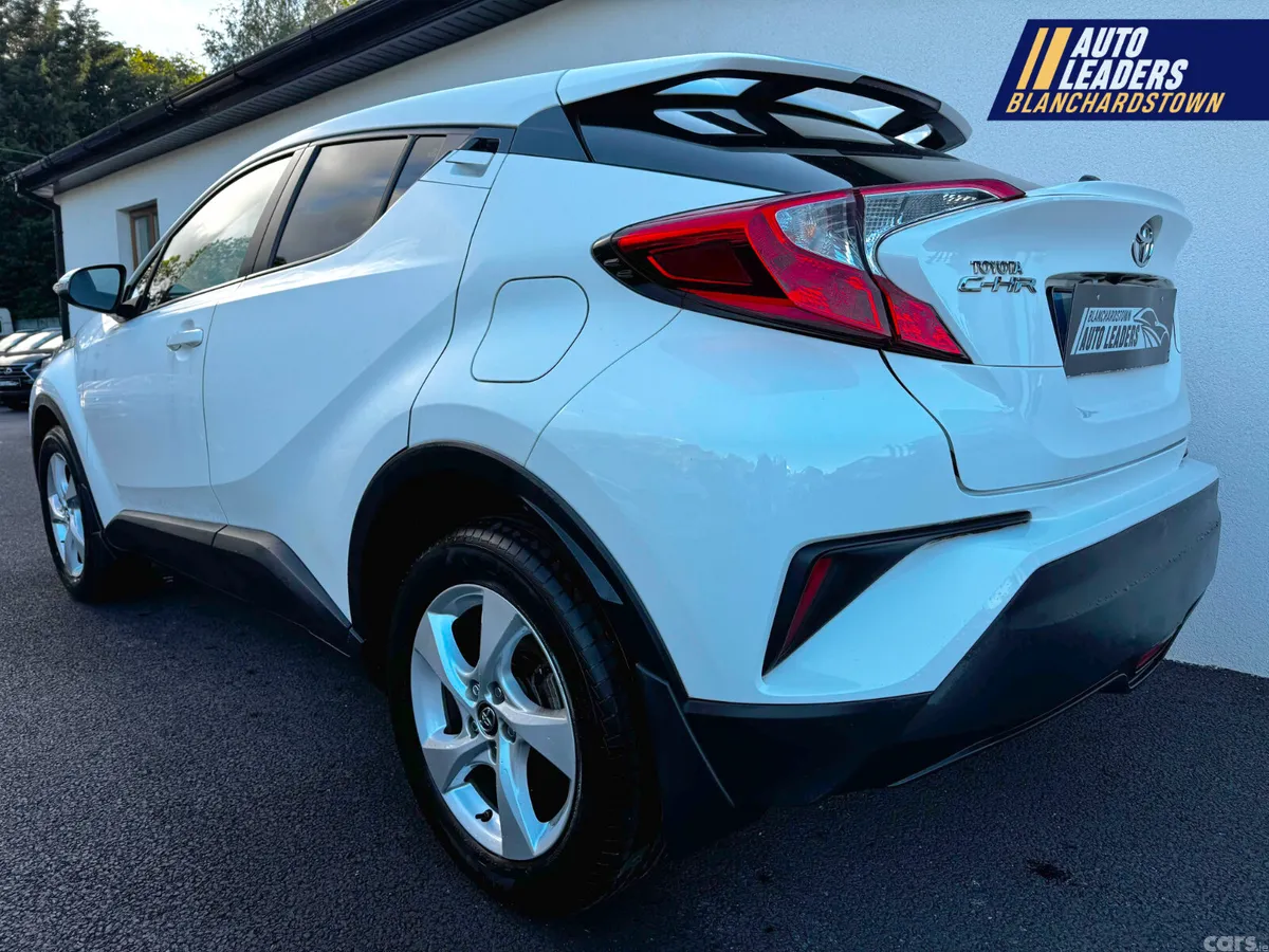 Toyota C-HR SUV, Petrol, 2017, White