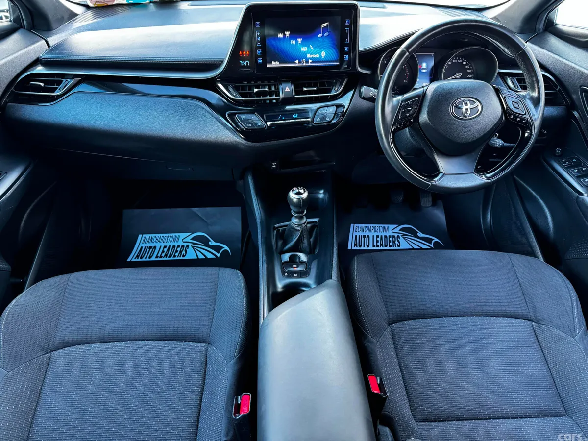 Toyota C-HR SUV, Petrol, 2017, White