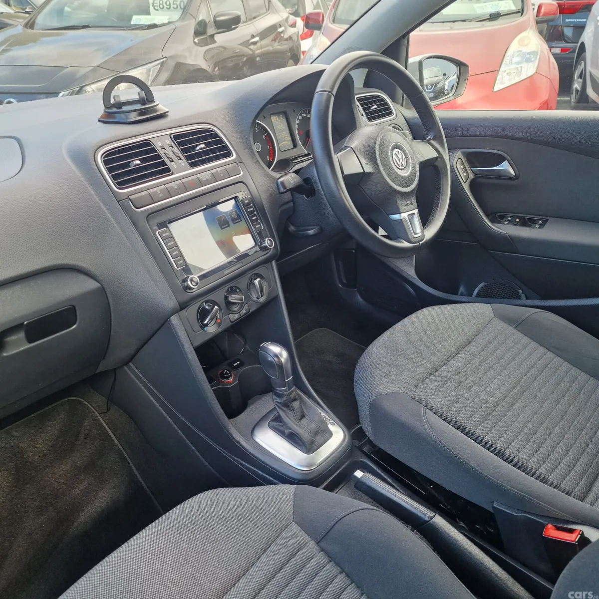 Volkswagen Polo Hatchback, Petrol, 2013, Silver