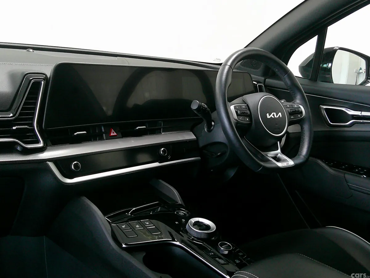 Kia Sportage SUV, Petrol Plug-in Hybrid, 2023, Silver