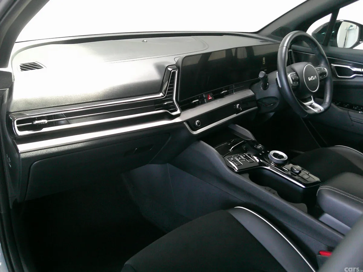 Kia Sportage SUV, Petrol Plug-in Hybrid, 2023, Silver