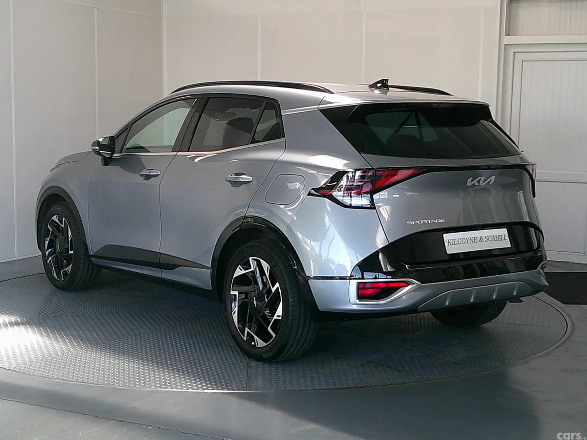 Kia Sportage SUV, Petrol Plug-in Hybrid, 2023, Silver