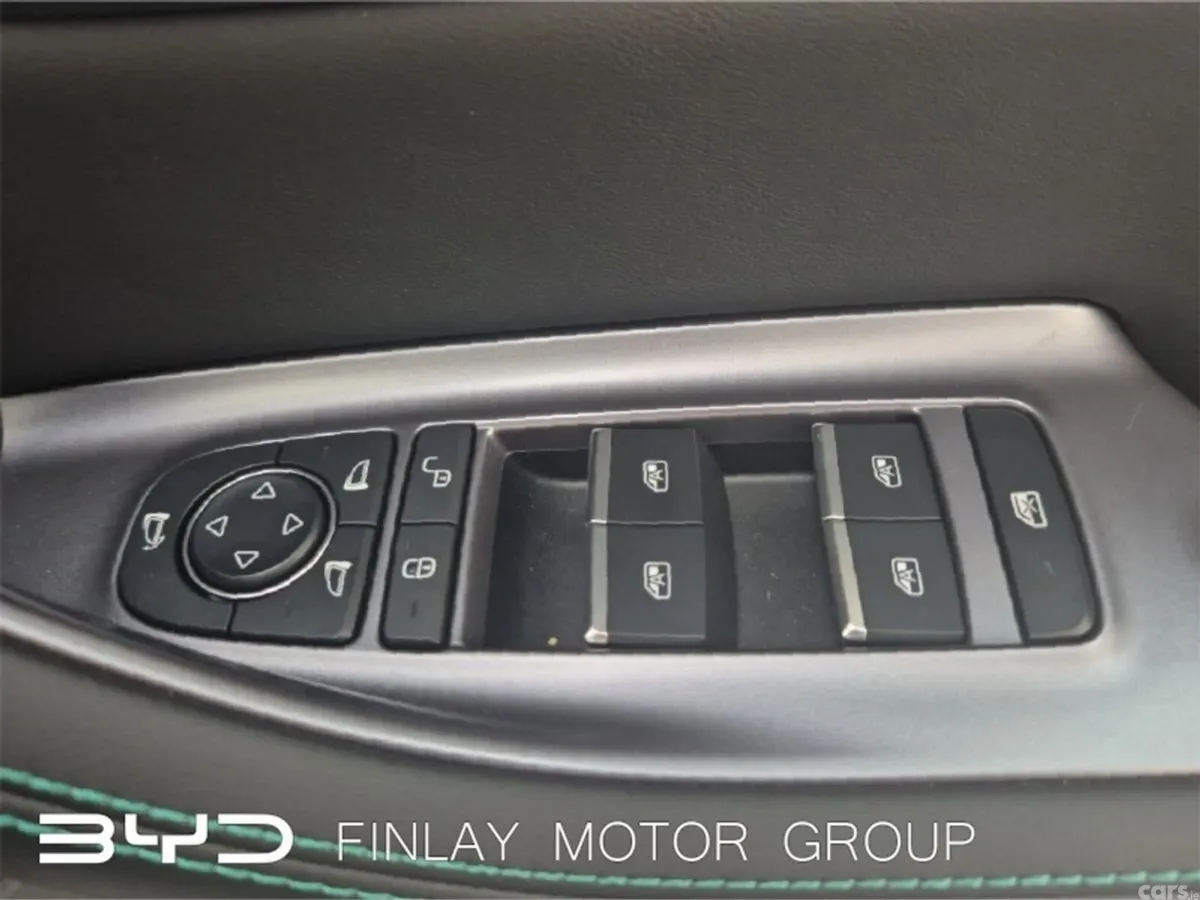 BYD SEAL U SUV, Petrol Plug-in Hybrid, 2026, White