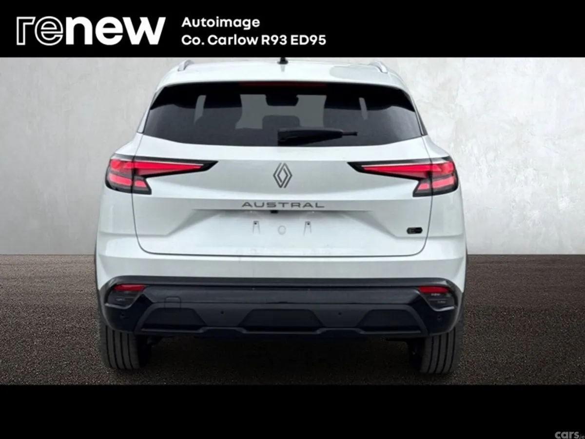 Renault Austral SUV, Petrol Hybrid, 2026, White