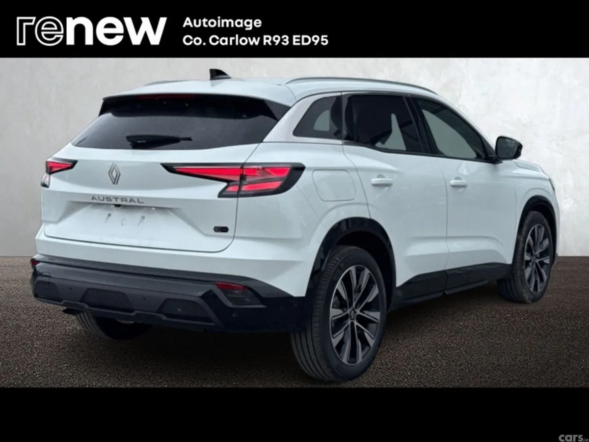 Renault Austral SUV, Petrol Hybrid, 2026, White