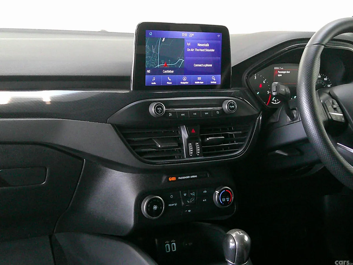 Ford Focus Hatchback, Diesel, 2021, White