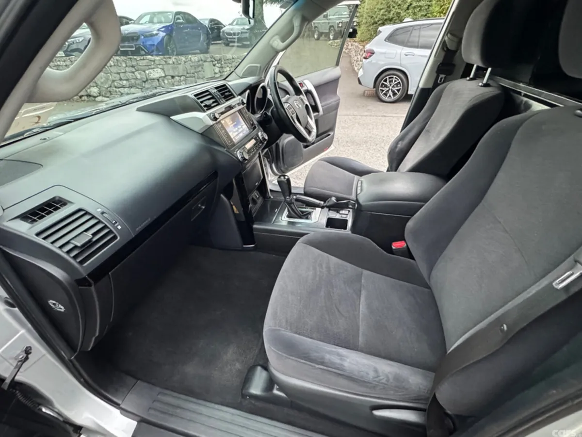 Toyota Land Cruiser SUV, Diesel, 2016, Silver