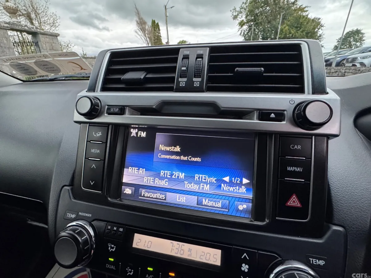 Toyota Land Cruiser SUV, Diesel, 2016, Silver