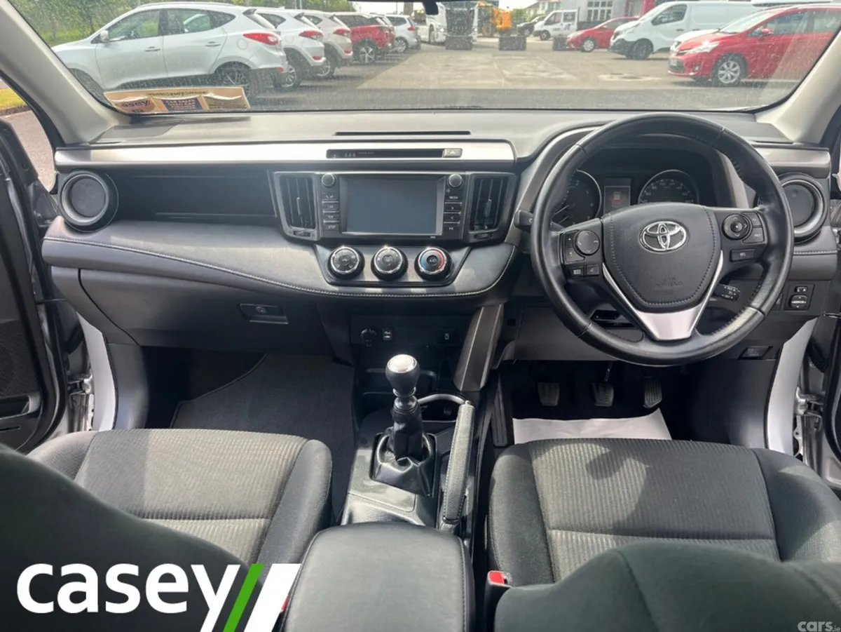 Toyota RAV4 MPV, Diesel, 2017, Grey