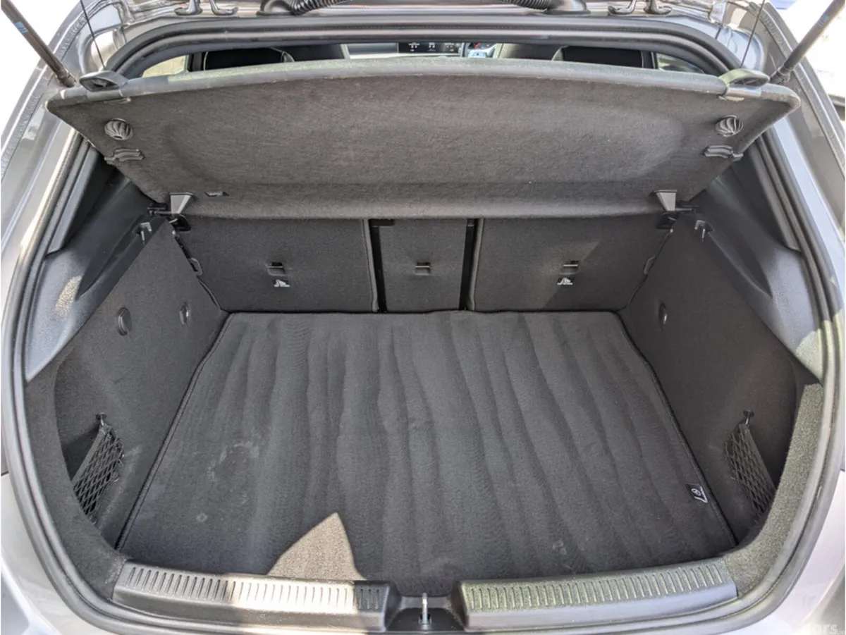 Mercedes-Benz A-Class Hatchback, Diesel, 2020, Grey