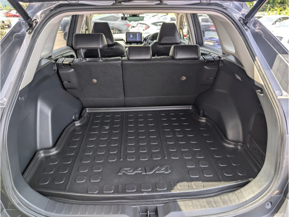 Toyota RAV4 SUV, Petrol Hybrid, 2021, Grey