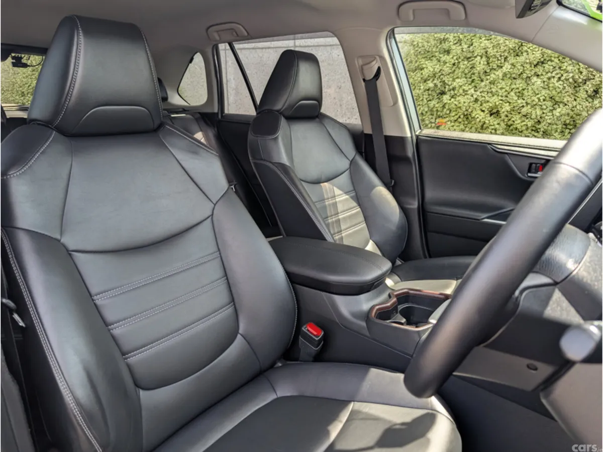 Toyota RAV4 SUV, Petrol Hybrid, 2021, Grey