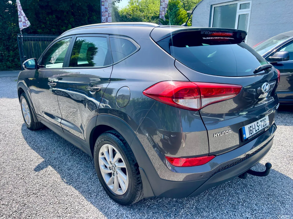 Hyundai Tucson SUV, Diesel, 2016, Bronze
