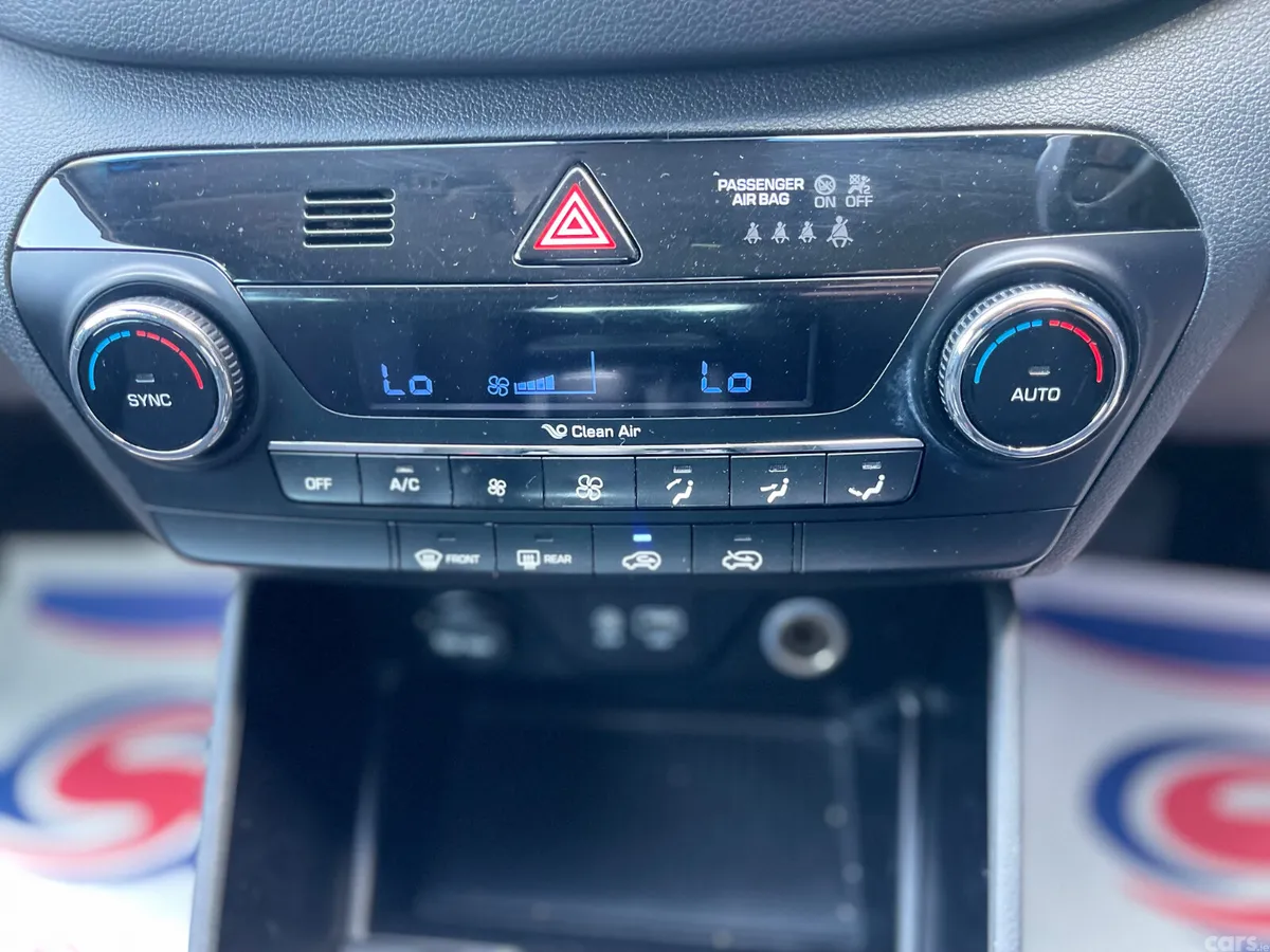 Hyundai Tucson SUV, Diesel, 2016, Bronze