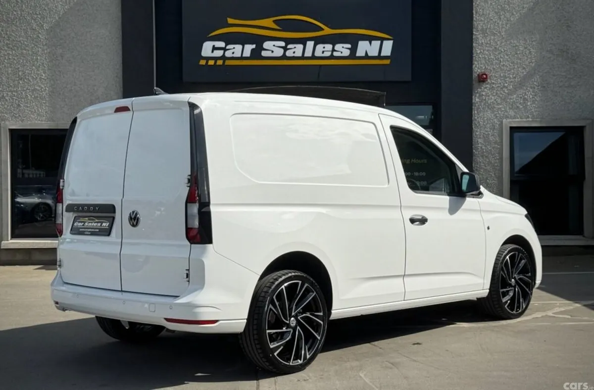 Volkswagen Caddy Van, Diesel, 2023, White